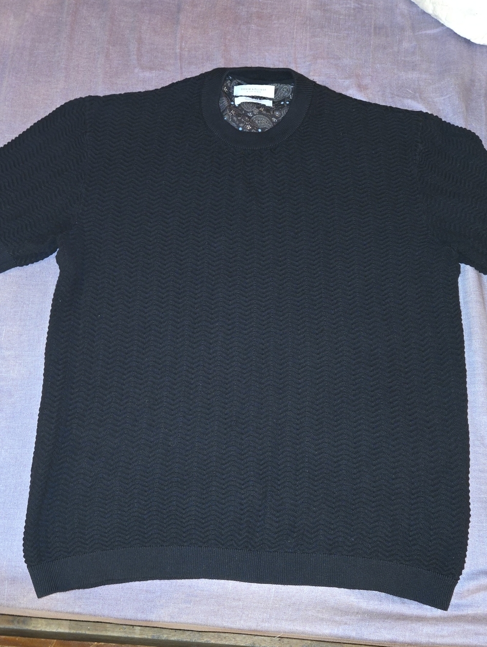 Black Short-Sleeve Crewneck Sweater 100% Cotton